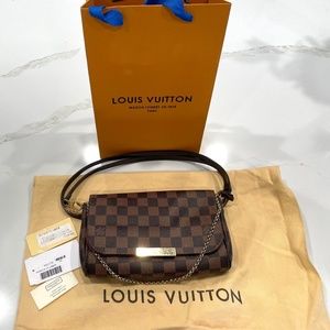 Louis Vuitton Favorite Crossbody Bag Damier